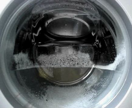 Kaj storiti, če pralni stroj ne odvaja vode